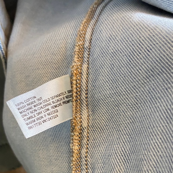 Wild Fable Light Blue Jean Jacket - Picture 4 of 4